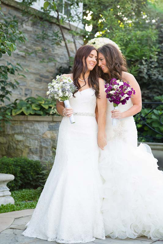 Ohio Botanical Lesbian Wedding