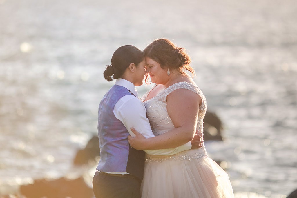 intimate Maui wedding on the beach