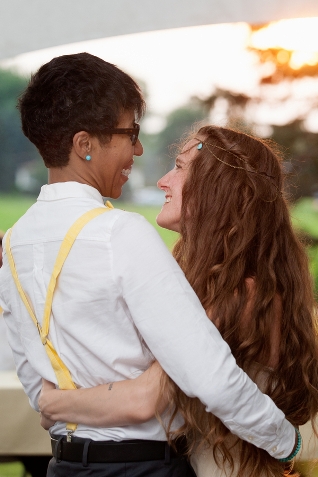 bonar-nicki-hufford-photography-chuppah-2-farm-lesbian-wedding-long-hair