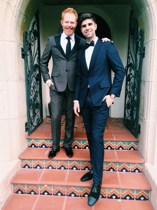 ‘Modern Family’ Star Jesse Tyler Ferguson Marries Justin Mikita