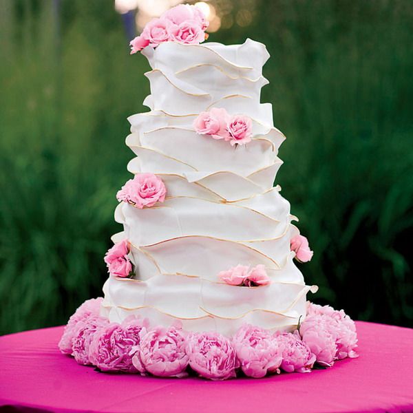 Summer wedding cake by Mali B Sweets