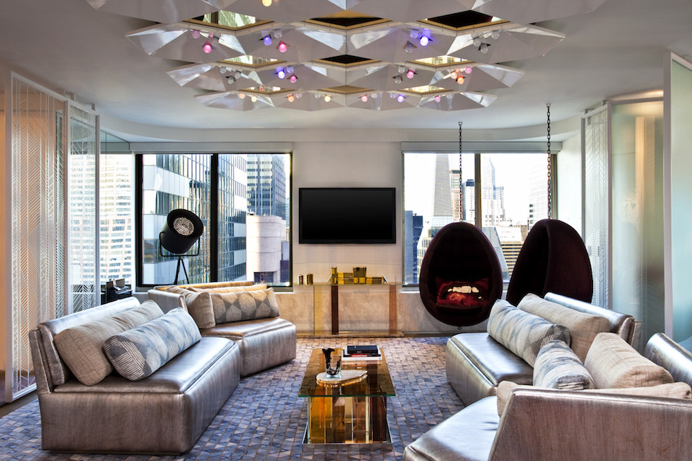 w-new-york-times-square-ewow-suite-living-room