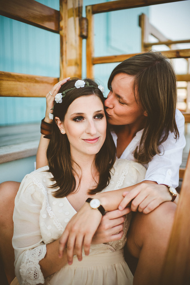 Prevented From Legal Marriage Italian Lesbians Have Formal Love Photo Session
