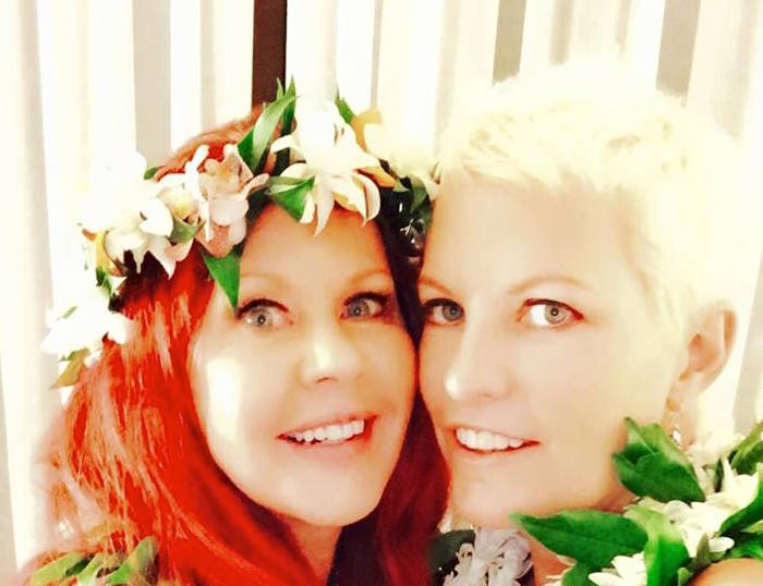 Celebrity Lesbian Weddings: B-52s’ Kate Pierson Marries Monica Coleman