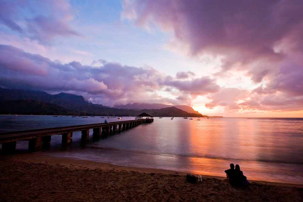 hawaii-LGBTQ-honeymoon-beach