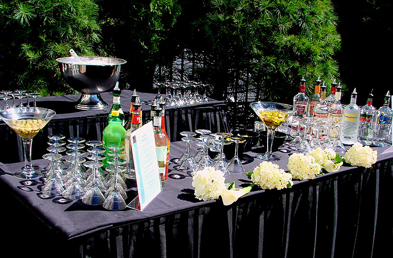 Signature martinis for your wedding