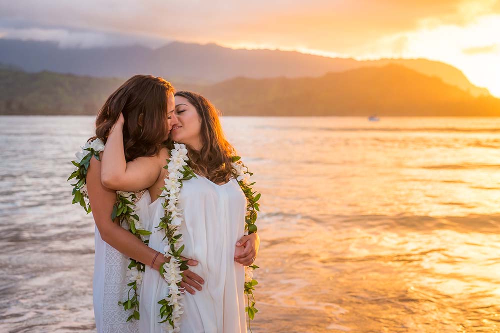 lesbian couples getting married in hawaii Sex Images Hq