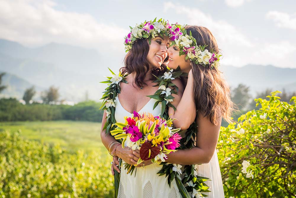 Colorful Kauai lesbian destination wedding