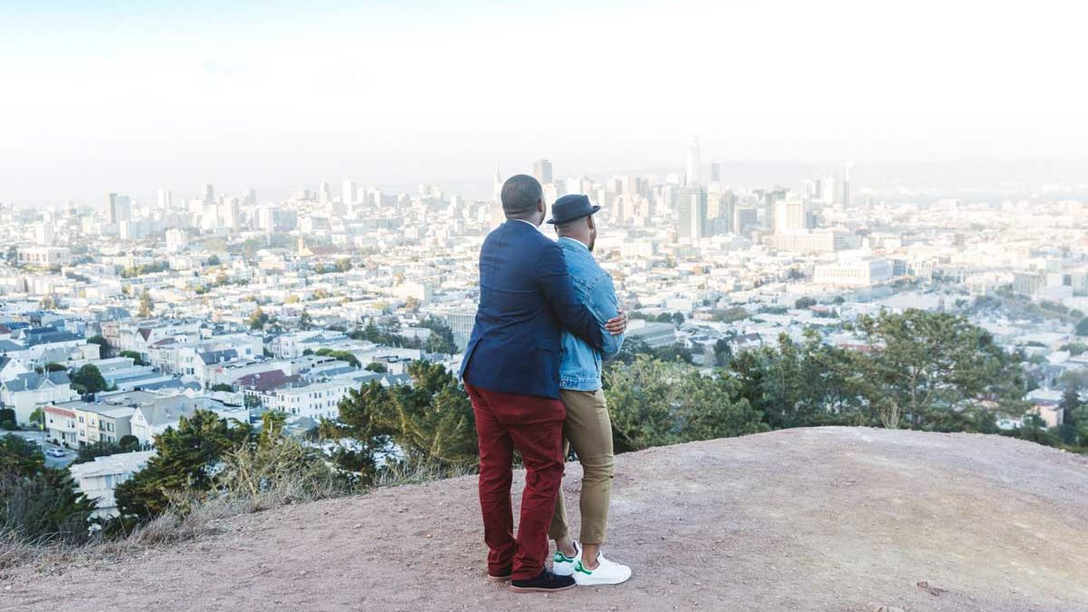 William and Shawn's love story and San Francisco engagement photography session with Zoe Larkin