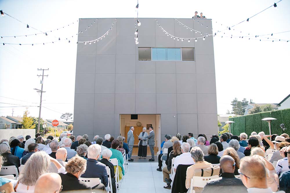 Berkeley, California modern home wedding