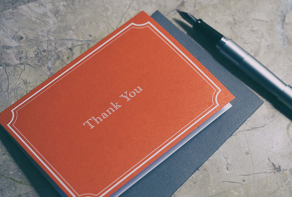 Here’s exactly what to write in your wedding thank you cards