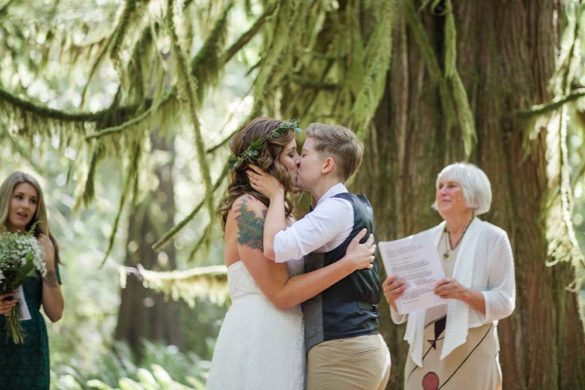 Pacific Northwest nature wedding