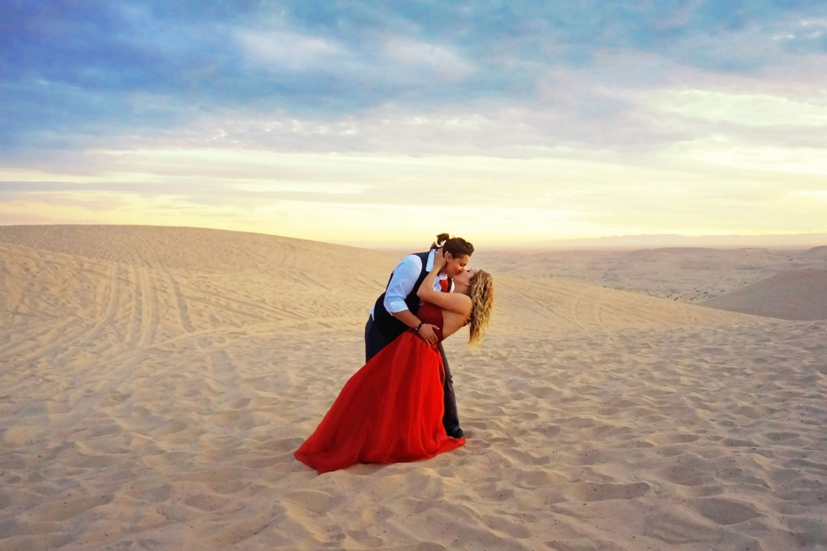 Egyptian engagement photos at sunset with camel dip