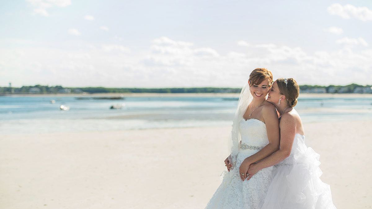 Beach wedding in Kennebunkport, Maine