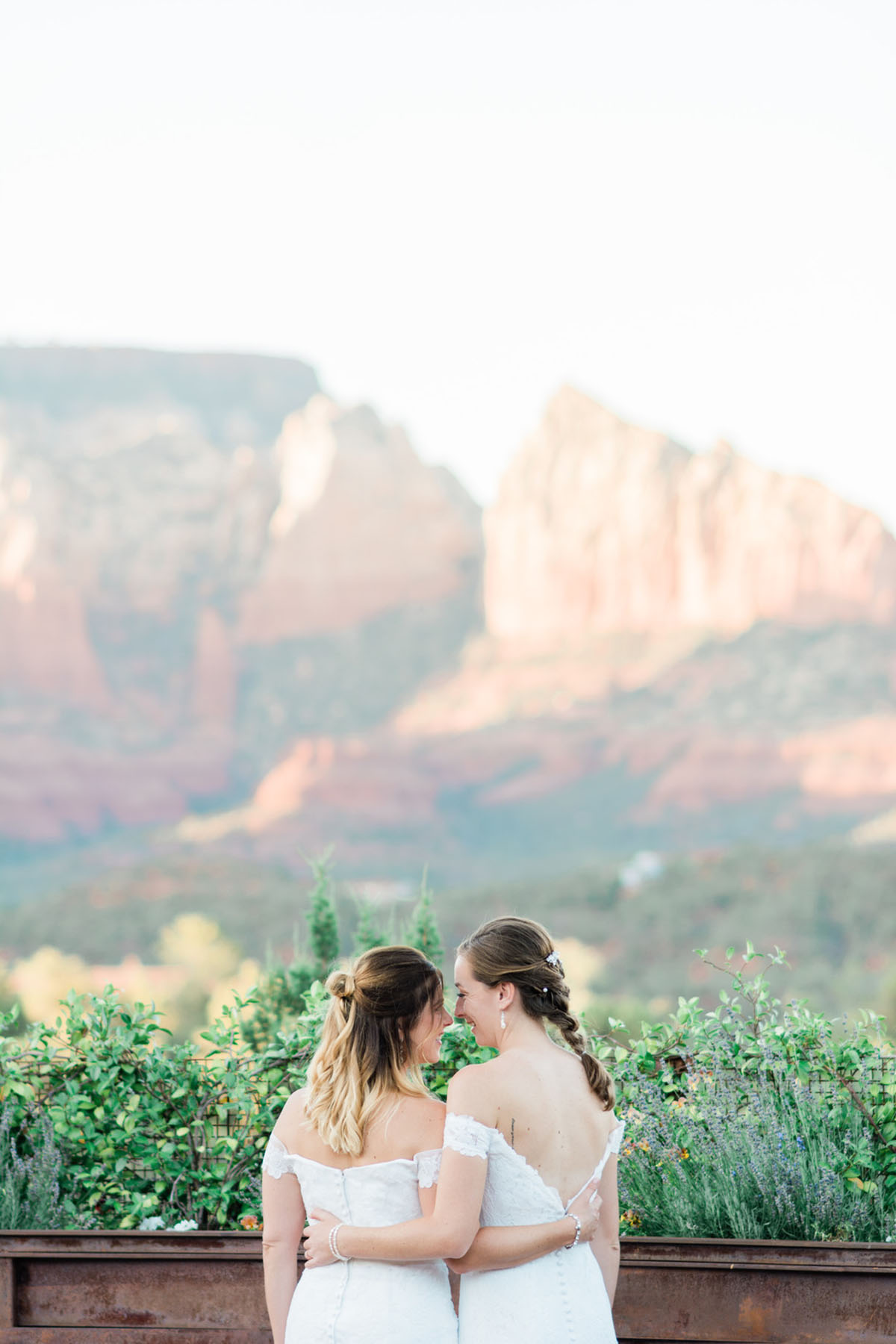 Hilltop wedding in the mountains of Sedona, Arizona