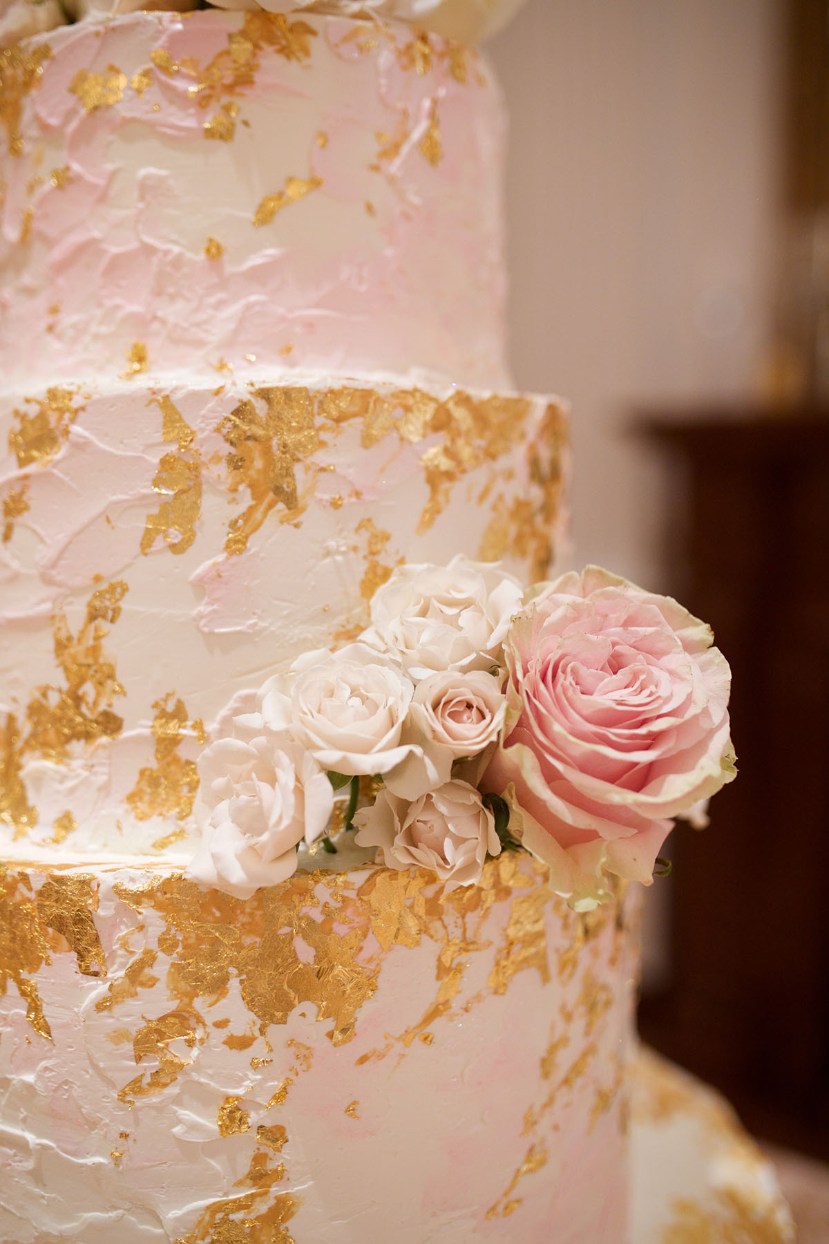 You'll want to a be a guest at this couple's Beauty and the Beast inspired wedding rose cream pink gold cake
