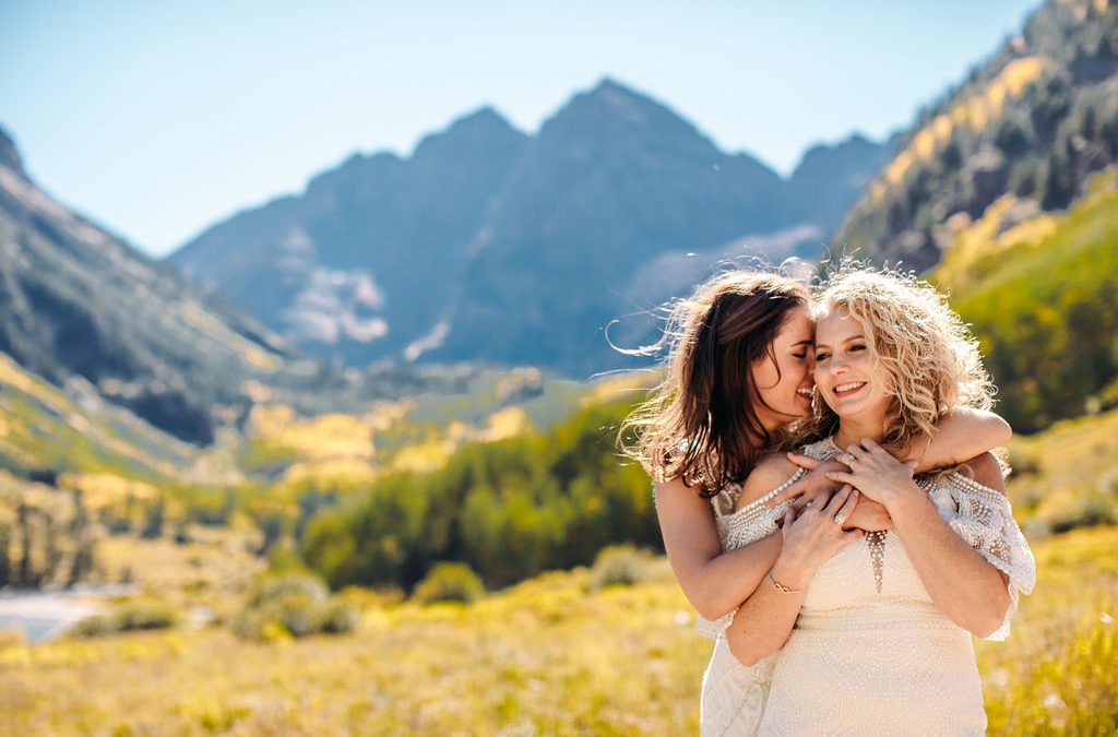 Intimate Elk Mountains wedding in Aspen, Colorado