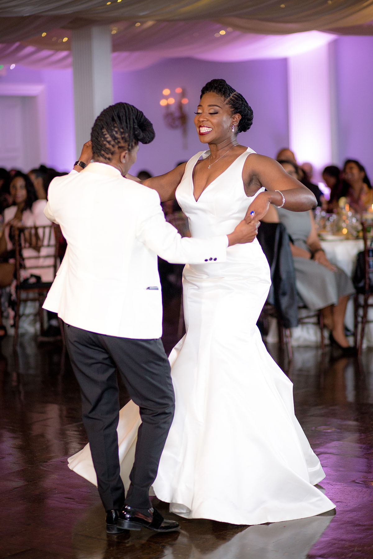 Classic purple vintage wedding in Towson, Maryland