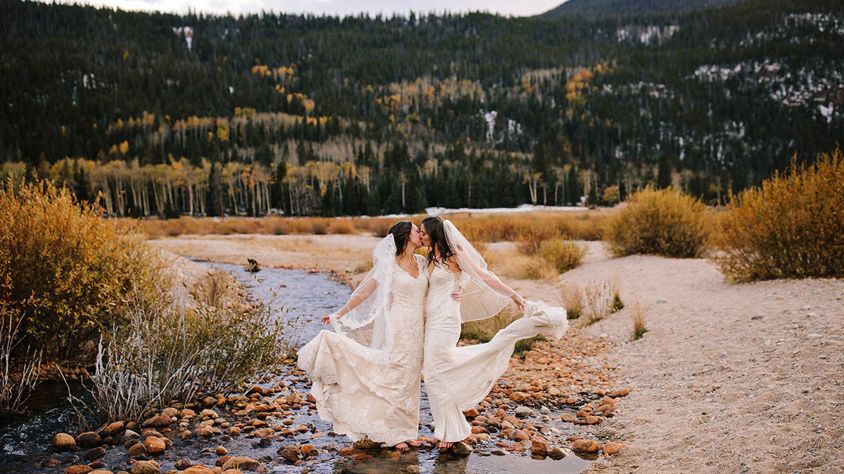 Rustic mountain wedding in the Colorado Rocky Mountains