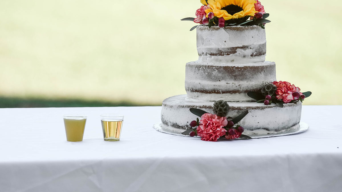 12 creative and unique alternative wedding cakes for your celebration