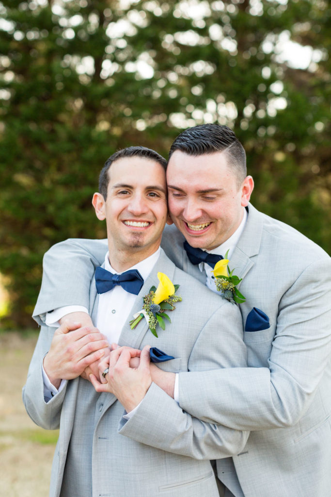 Blue and yellow spring wedding at the Lake Country Club