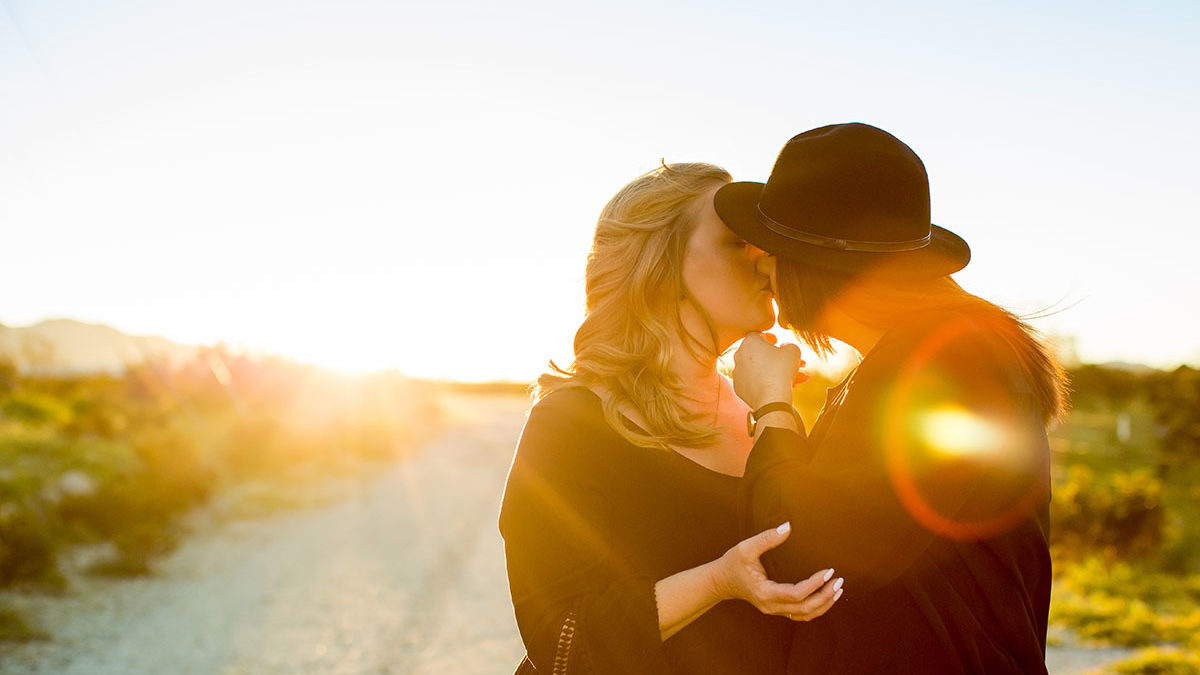 Sunset engagement photos in Palm Springs, California