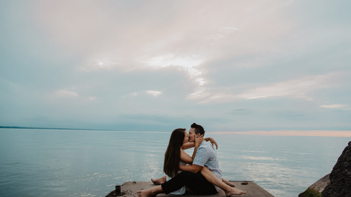 Beach engagement photos at Sunset Beach in St. Catharines, Ontario