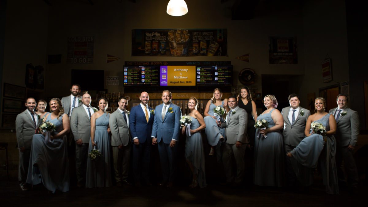 How we organized our wedding party from across the country