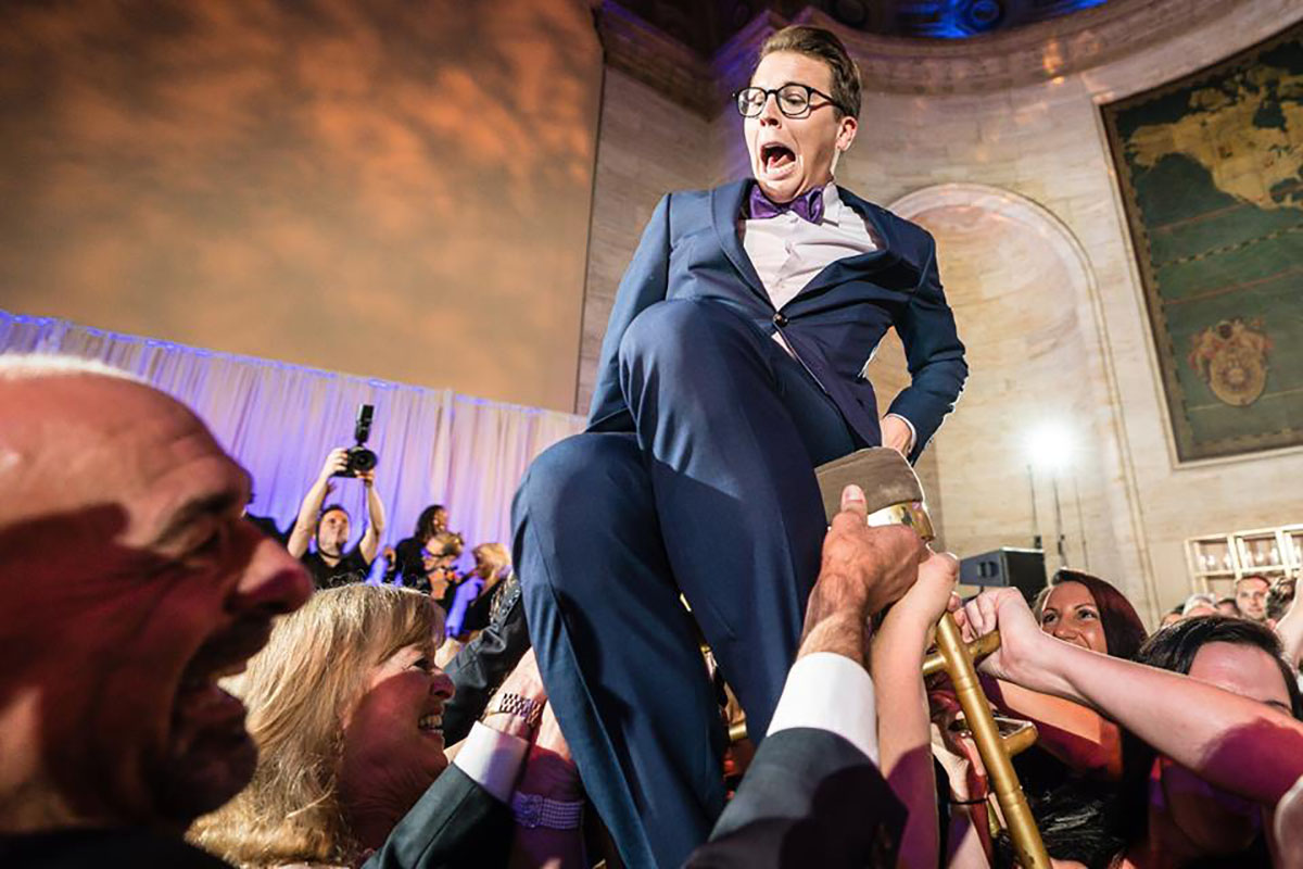 This mom's wedding speech will make you cry in the best way LGBTQ+ weddings September fall luxury elegant wedding two grooms gay wedding parent speech