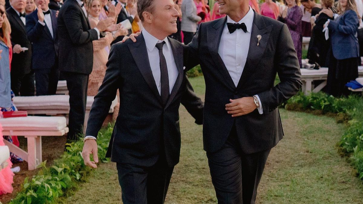 Celebrity wedding planner Colin Cowie marries Danny Peuscovich in outdoor luxury South Africa wedding