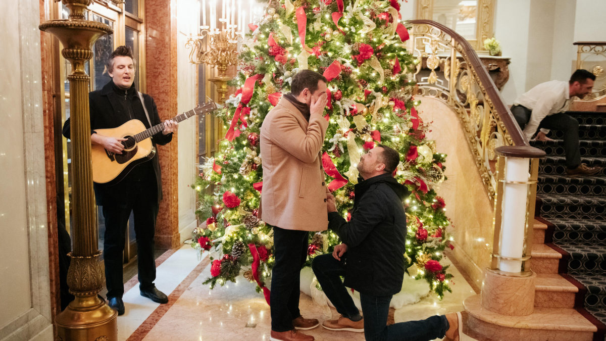 Romantic Christmas proposal in Lotte Hotel in New York, New York