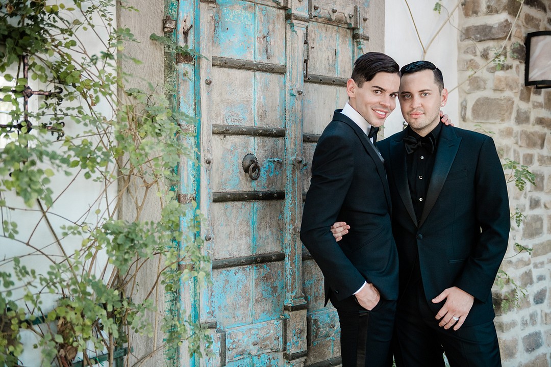 Hollywood-themed luxury wedding with Italian inspiration LGBTQ+ weddings elegant luxurious black tie Italy destination southern California July
