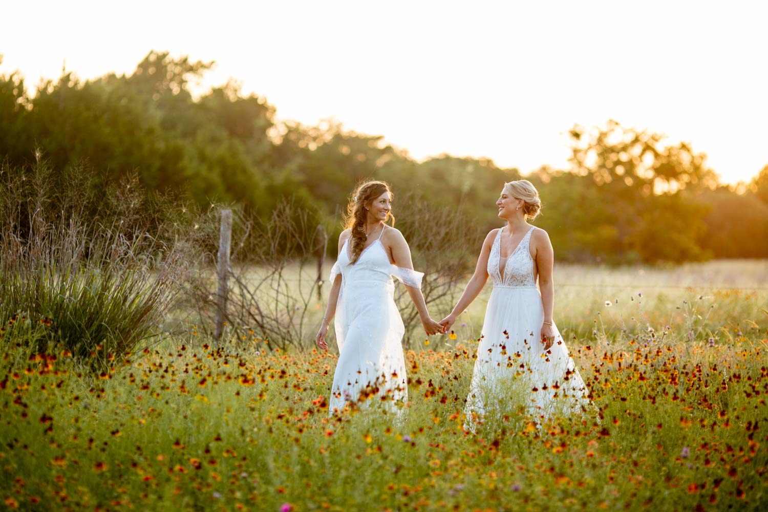 Meagan + Kristyn: an Austin, Texas, luxury outdoor wedding