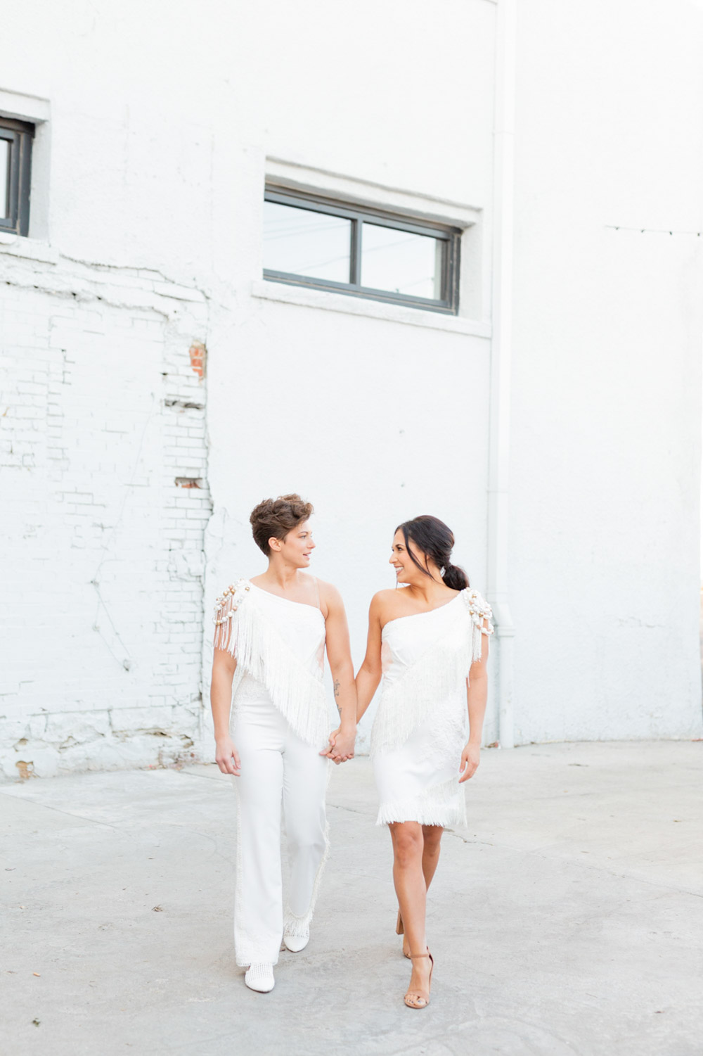 This tropical wedding styled shoot inspiration features a real same-sex couple whose Playa Del Carmen, Mexico, wedding was postponed from April to July because of covid-19. Brennan and Sylvanna wanted to bring the serene beauty of paradise to their hometown of Kansas City to celebrate with those who could not attend the wedding.