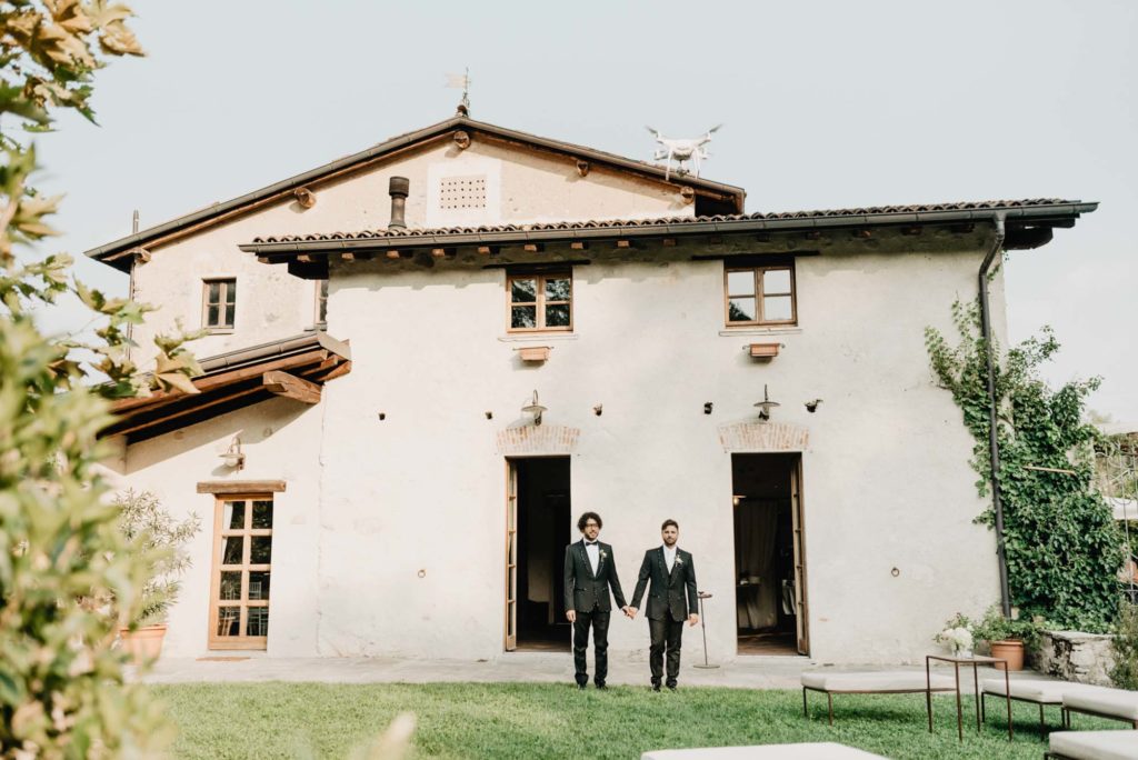 A glamorous Italian wedding at an old steel mill | Rossella Putino | Featured on Equally Wed, the leading LGBTQ+ wedding magazine us Italian wedding at an old steel mill | Rossella Putino | Featured on Equally Wed, the leading LGBTQ+ wedding magazine 