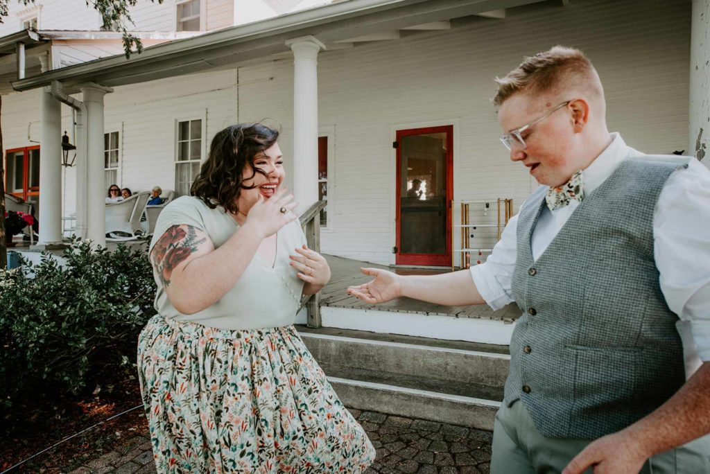 Charming Michigan Wedding With Pronoun Pins and a Food Truck | Liv-Lyszyk Photography | Featured on Equally Wed, the leading LGBTQ+ wedding magazine 