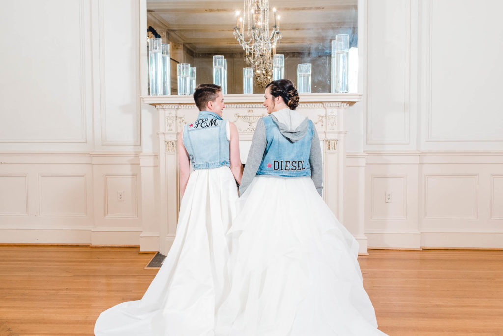 A light and airy North Carolina wedding | Alyssa Frost Photography | Featured on Equally Wed, the leading LGBTQ+ wedding magazine 