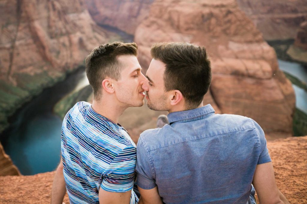 Breathtaking anniversary photo shoot in the Arizona desert | Aimée Flynn Photo | Featured on Equally Wed, the leading LGBTQ+ wedding magazine