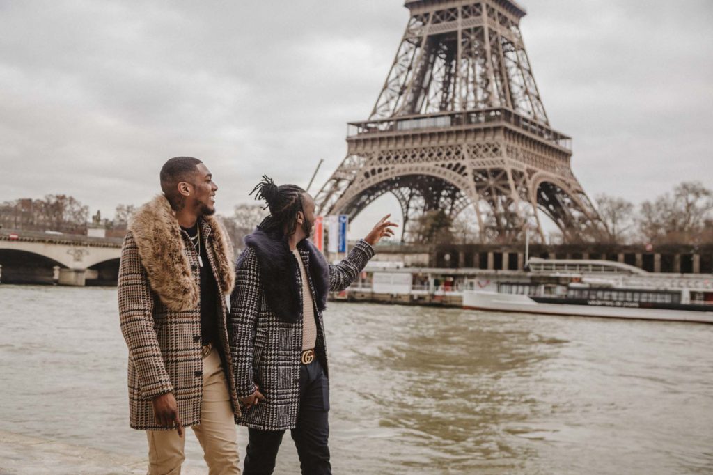Breathtaking Eiffel Tower engagement session with fabulous fur scarves | Février Photography | Featured on Equally Wed, the leading LGBTQ+ wedding magazine