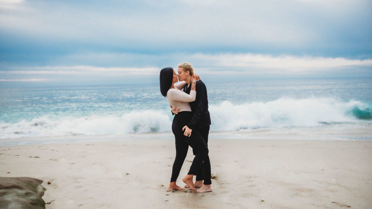 Romantic beach photo shoot to celebrate whirlwind engagement and wedding
