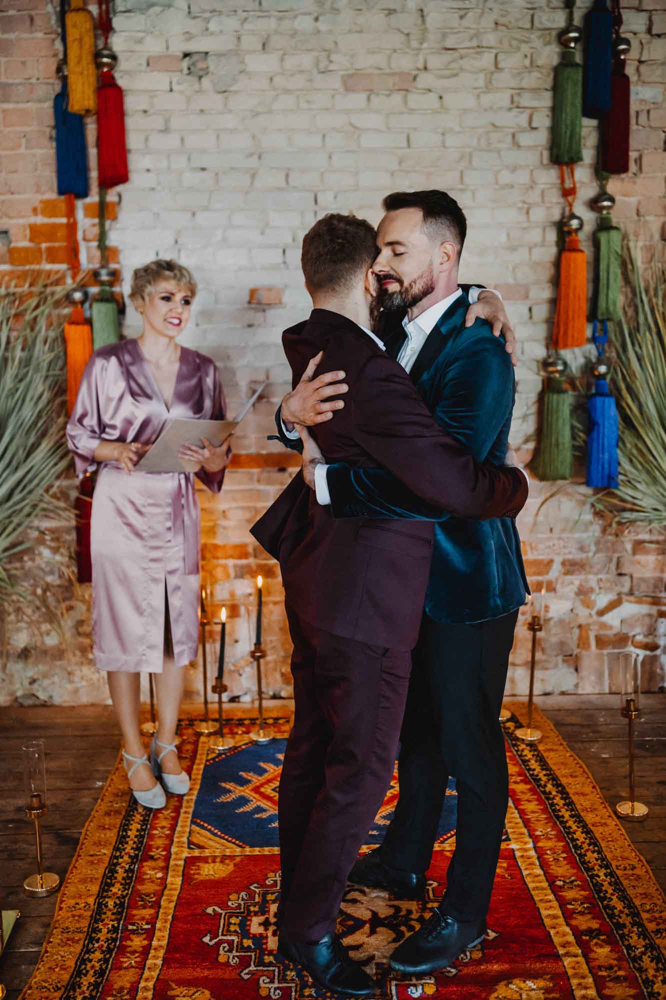 Moody and eclectic Polish wedding inspiration | Ajem Stories | Featured on Equally Wed, the leading LGBTQ+ wedding magazine