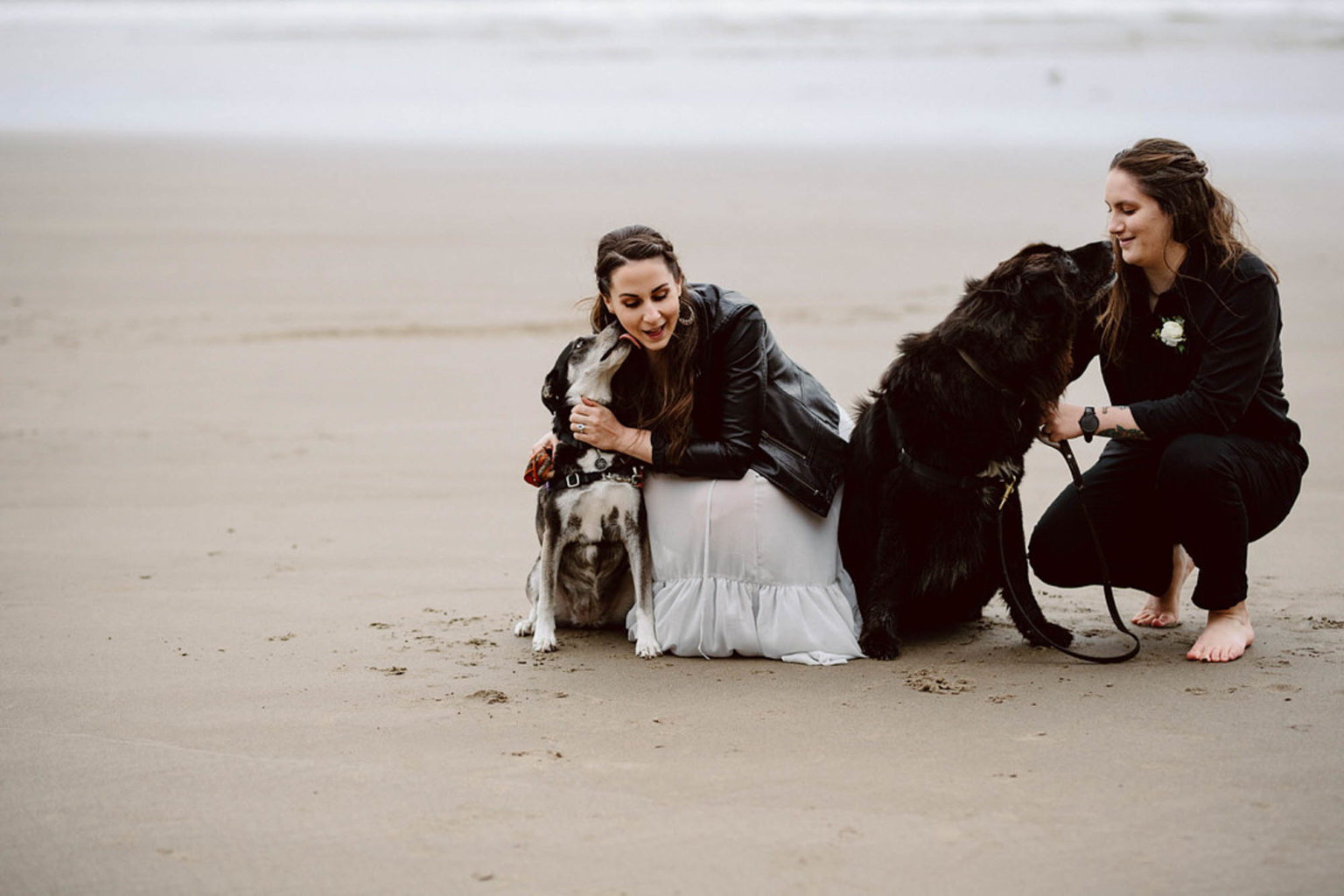 Mystical elopement with caves, beach and waterfalls at Oregon's Hug Point