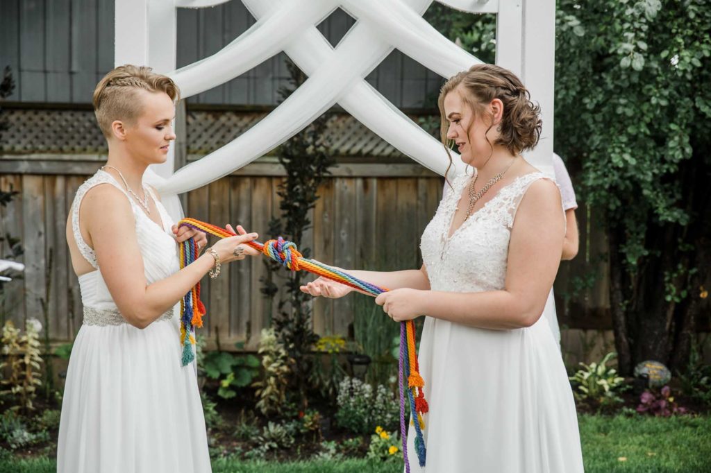 Romantic and rainy DIY micro wedding in Toronto | Acorn Production | Featured on Equally Wed, the leading LGBTQ+ wedding magazine