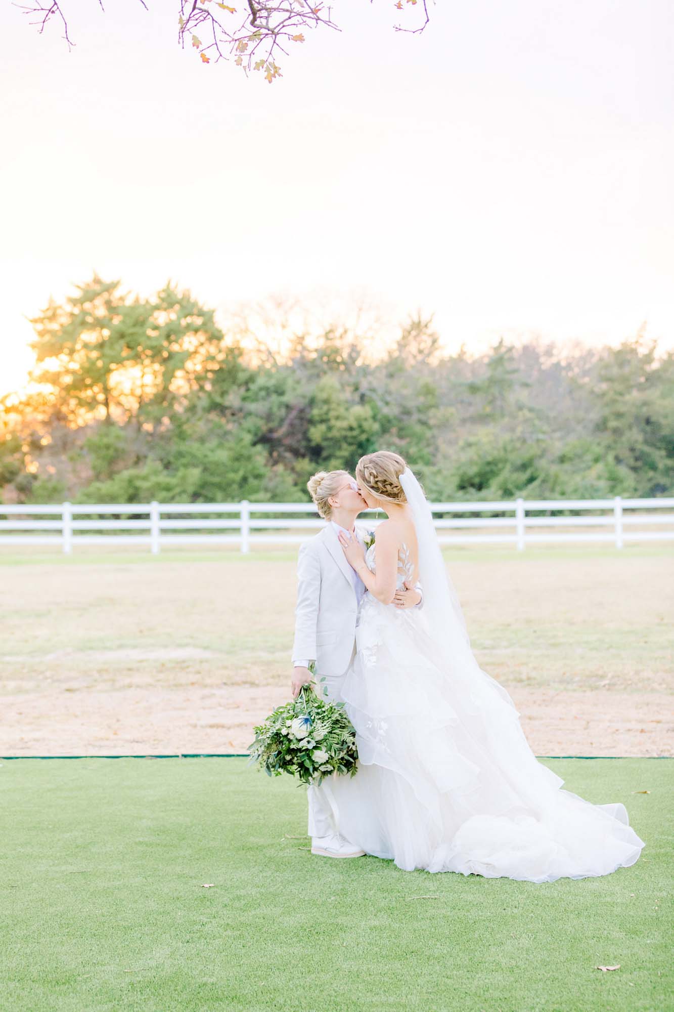 Bright and beautiful Texas farmhouse wedding | Kimberly Harrell Photography | Featured on Equally Wed, the leading LGBTQ+ wedding magazine