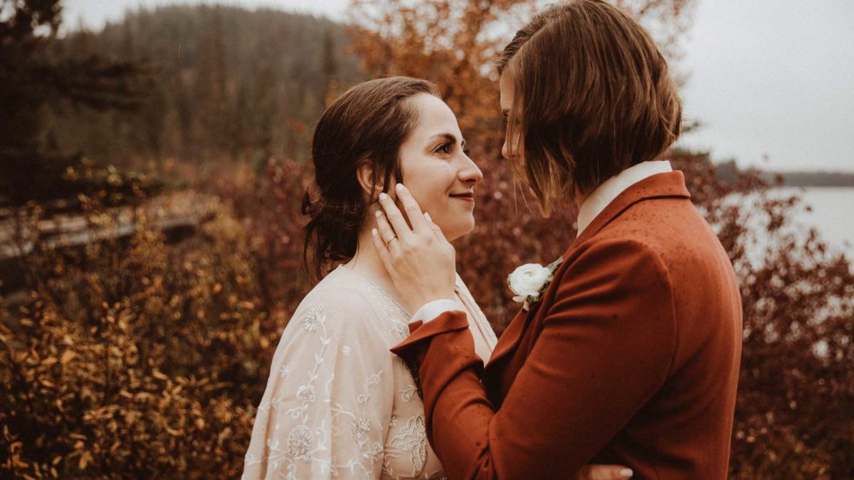 The rain only made this Canadian Rocky Mountain elopement more romantic