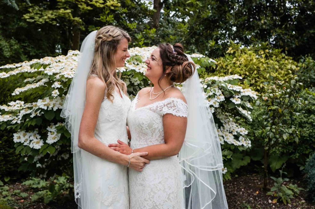 brides, lesbian wedding