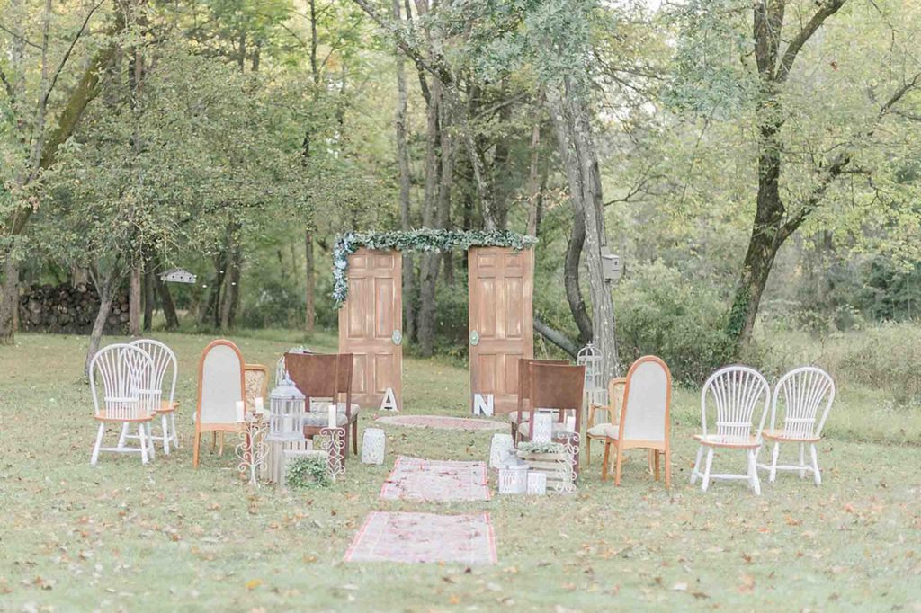 wedding, outdoor, greenery, love, mismatched chairs, two doors