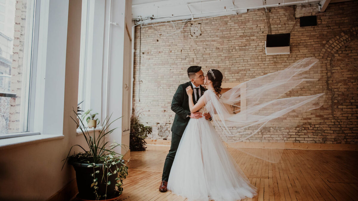A Korean drama-inspired winter wedding with vintage vibes in Winnipeg, Canada