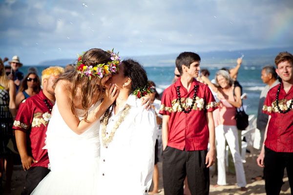 Anna and Hannah: A Summer Hawaii Beach Wedding
