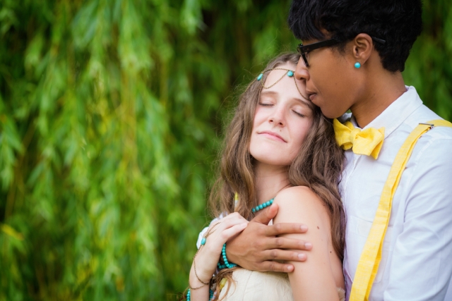 bonar-nicki-hufford-photography-chuppah-farm-lesbian-wedding-couple3